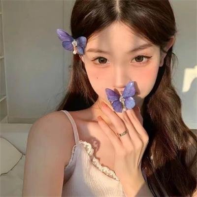 女独臂刀